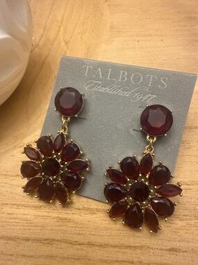 Talbots Gold Tone Stud Cluster Earrings with Maroon Stones